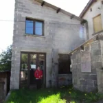 photo des travaux réalisés par Atout Service 176 pour réhabiliter un ancien atelier de coutellerie à Thiers (63) en habitation